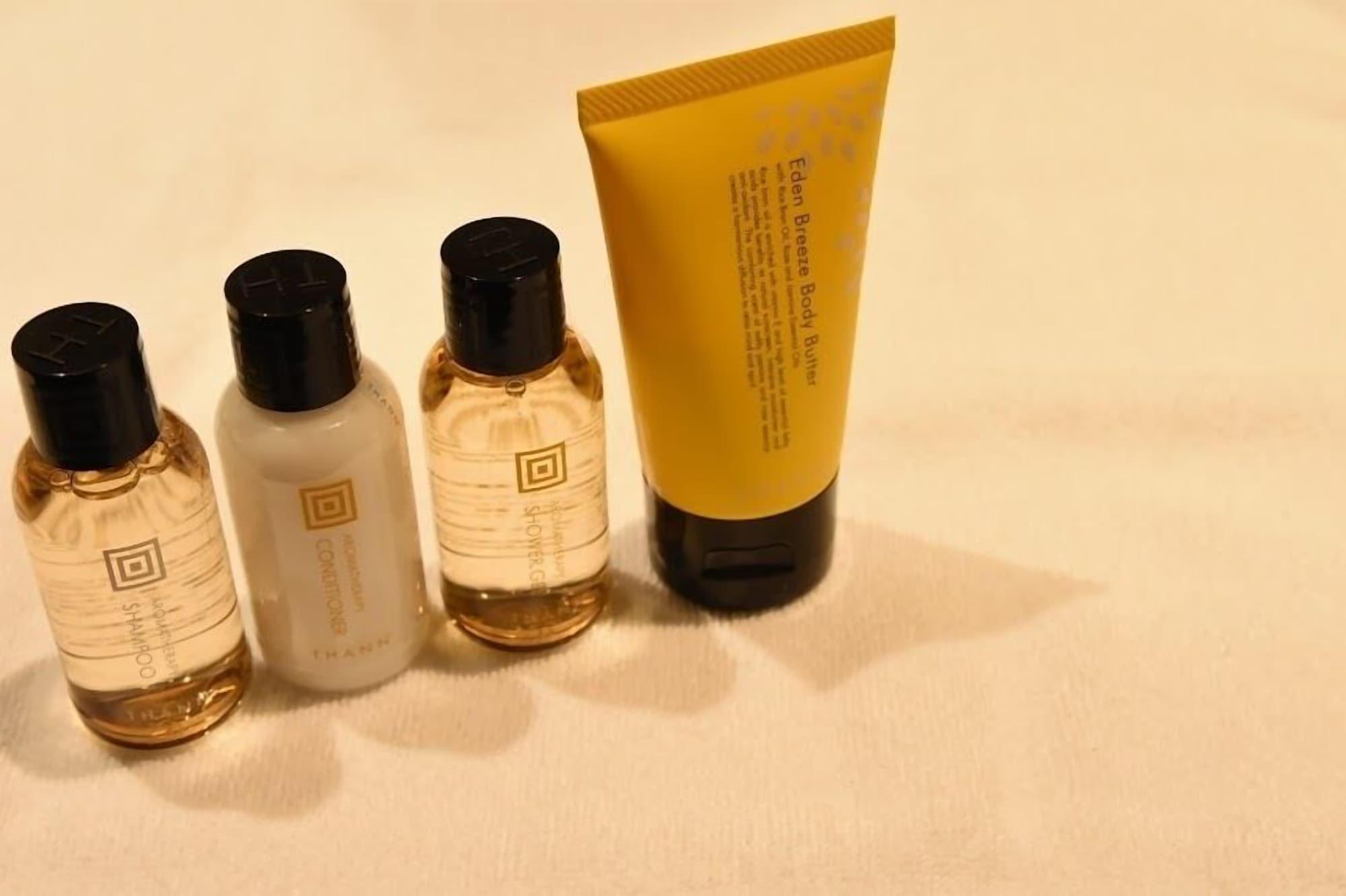 Marunouchi Hotel Tokyo Ngoại thất bức ảnh The Rituals products