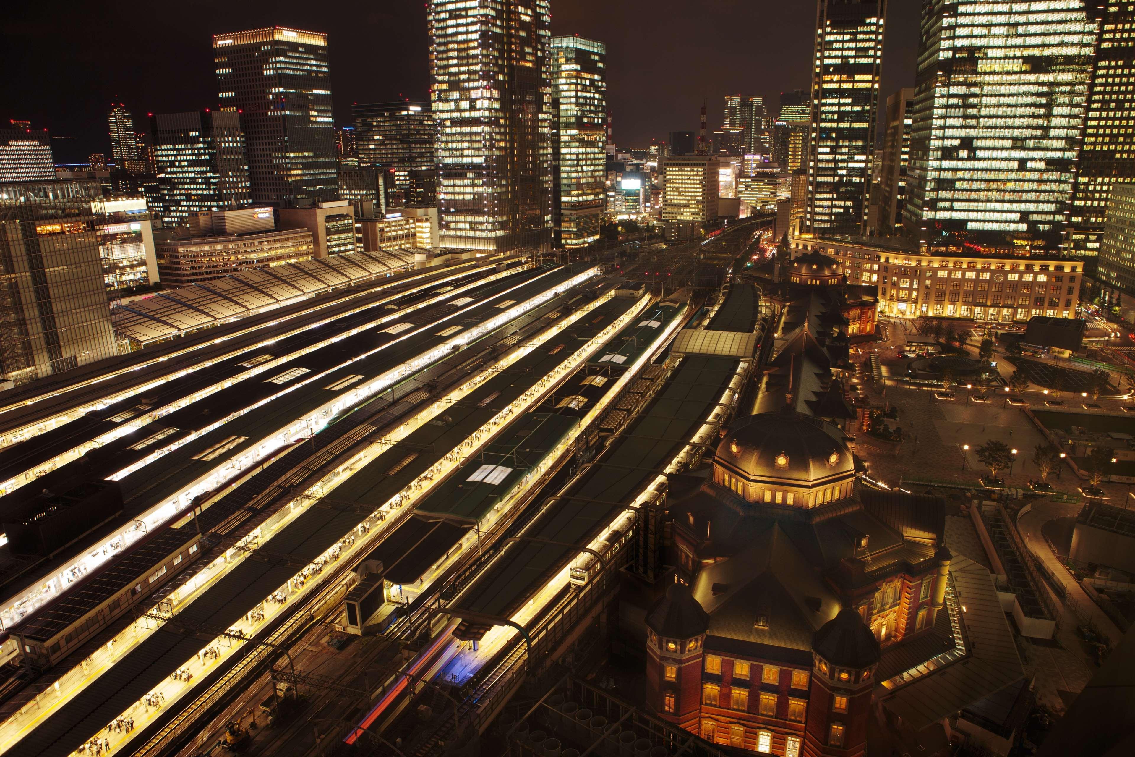 Marunouchi Hotel Tokyo Ngoại thất bức ảnh The station at night